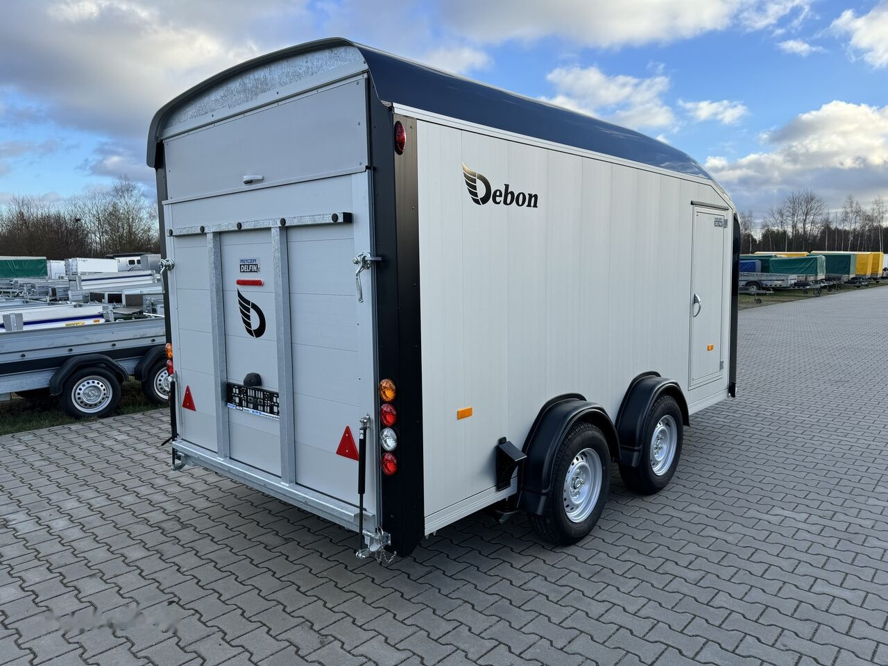 Leie Debon C800 furgon van trailer 3000 KG GVW car transporter Cheval Debon Debon C800 furgon van trailer 3000 KG GVW car transporter Cheval Debon: bilde 15