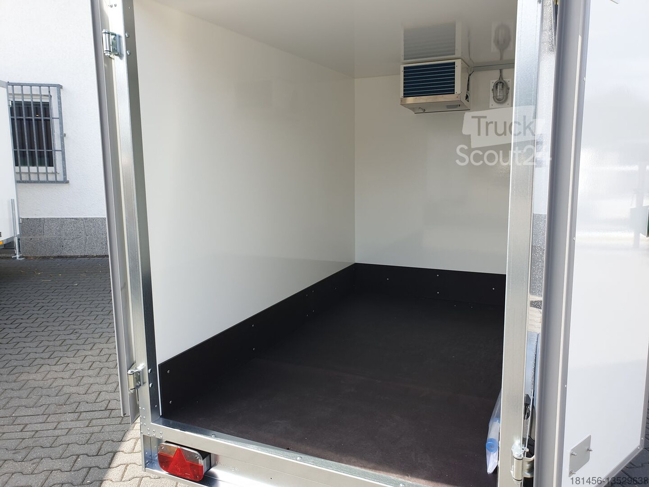 Ny Kjølehenger mobile Kühlzelle 60mm isoliert mit Standstützen 230Volt Govi Kühlung direkt verfügbar Neu: bilde 4