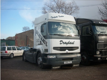 RENAULT 385 - Trekkvogn