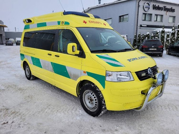 VOLKSWAGEN TRANSPORTER TAMLANS AMBULANCE 2,5TDI  - Ambulanse
