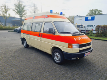 Volkswagen T4 2.4 D - Ambulanse