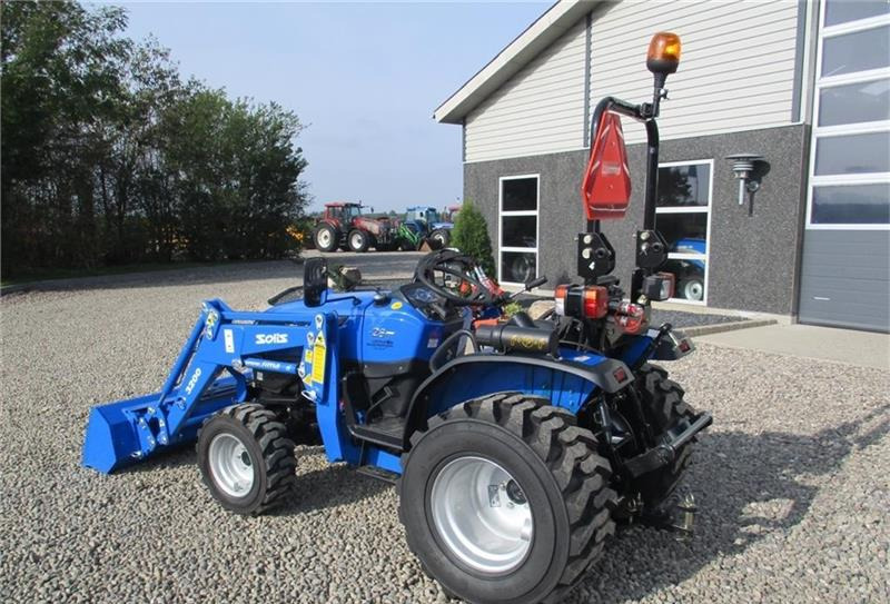 Kommunale traktor Solis 26 6+2 gearmaskine med Servostyrring og fuldhydrau