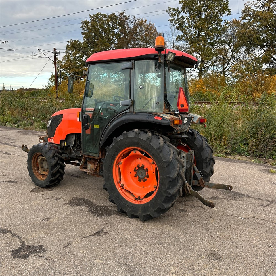Kommunale traktor Kubota N8540: bilde 6