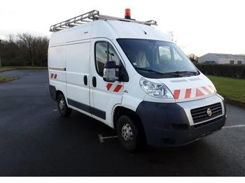 Kassebil Fiat Ducato 3.0 115 MJT Closed box van