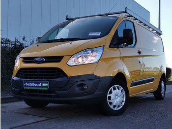 Kassebil Ford Transit Custom 2.0 tdci ambiente l2