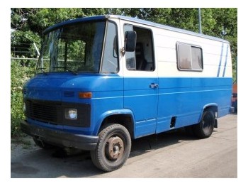 Mercedes-Benz 508 D - Varebil med skap
