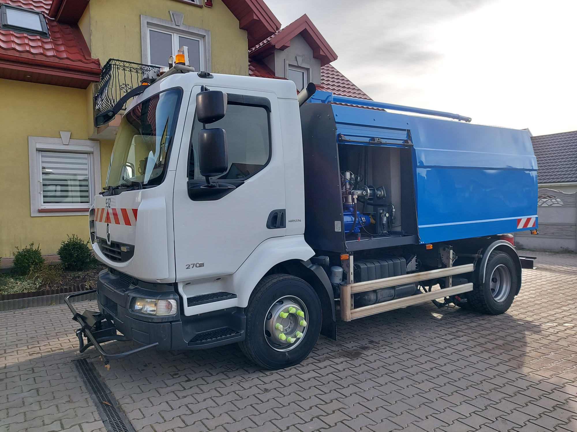 AUTO TECHNIK - Utility-/ Spesiell maskiner NISSAN undefined: bilde 27