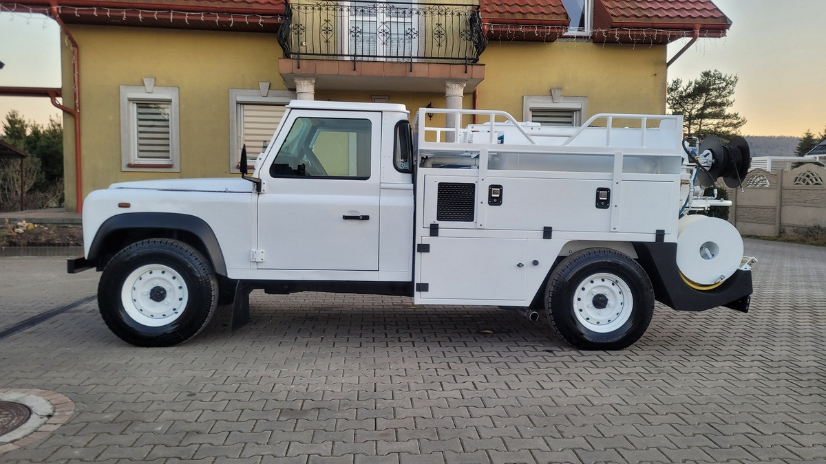 AUTO TECHNIK - Utility-/ Spesiell maskiner NISSAN undefined: bilde 8