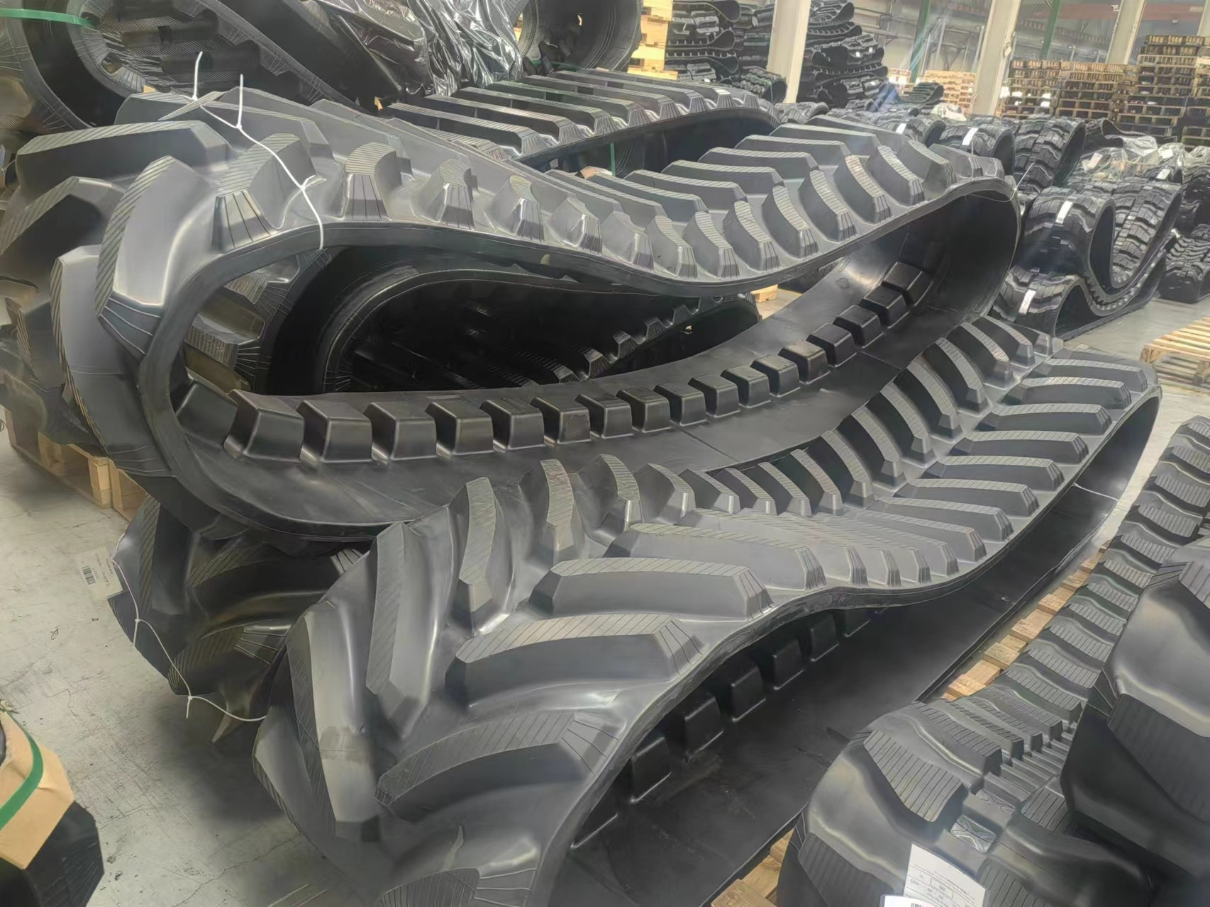 LEACH LEWIS RUBBER TRACKS LIMITED - Reservedeler undefined: bilde 7
