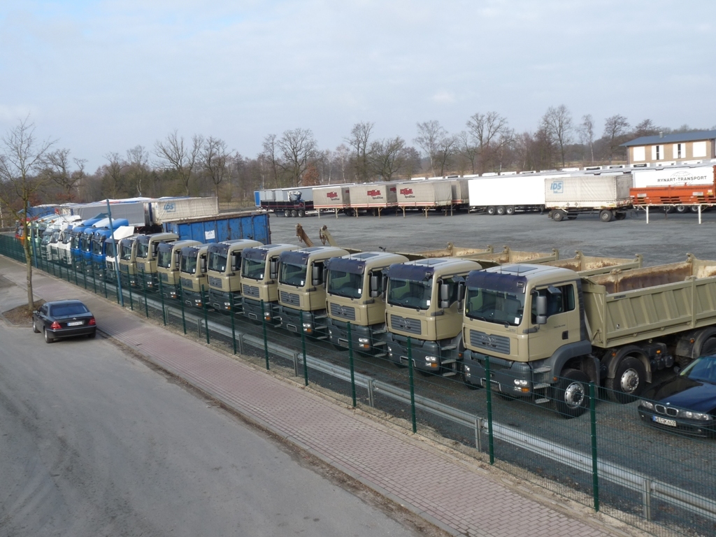 A1-Truck GmbH - Trekkvogner undefined: bilde 3