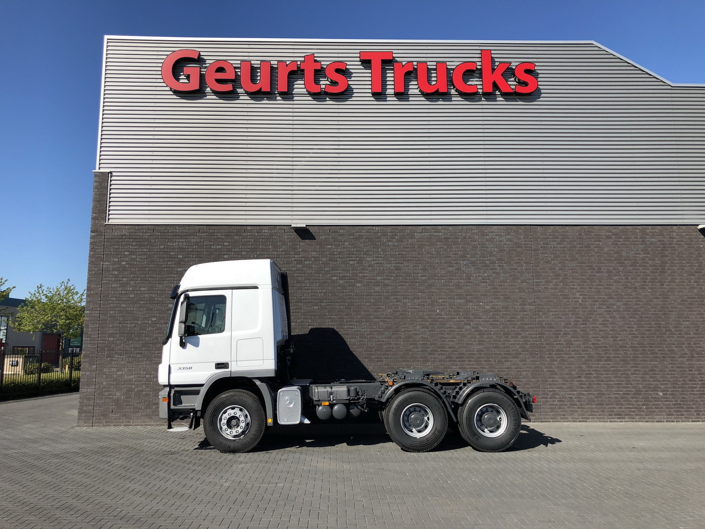 Geurts Trucks B.V. - Materialhåndteringsutstyr undefined: bilde 34
