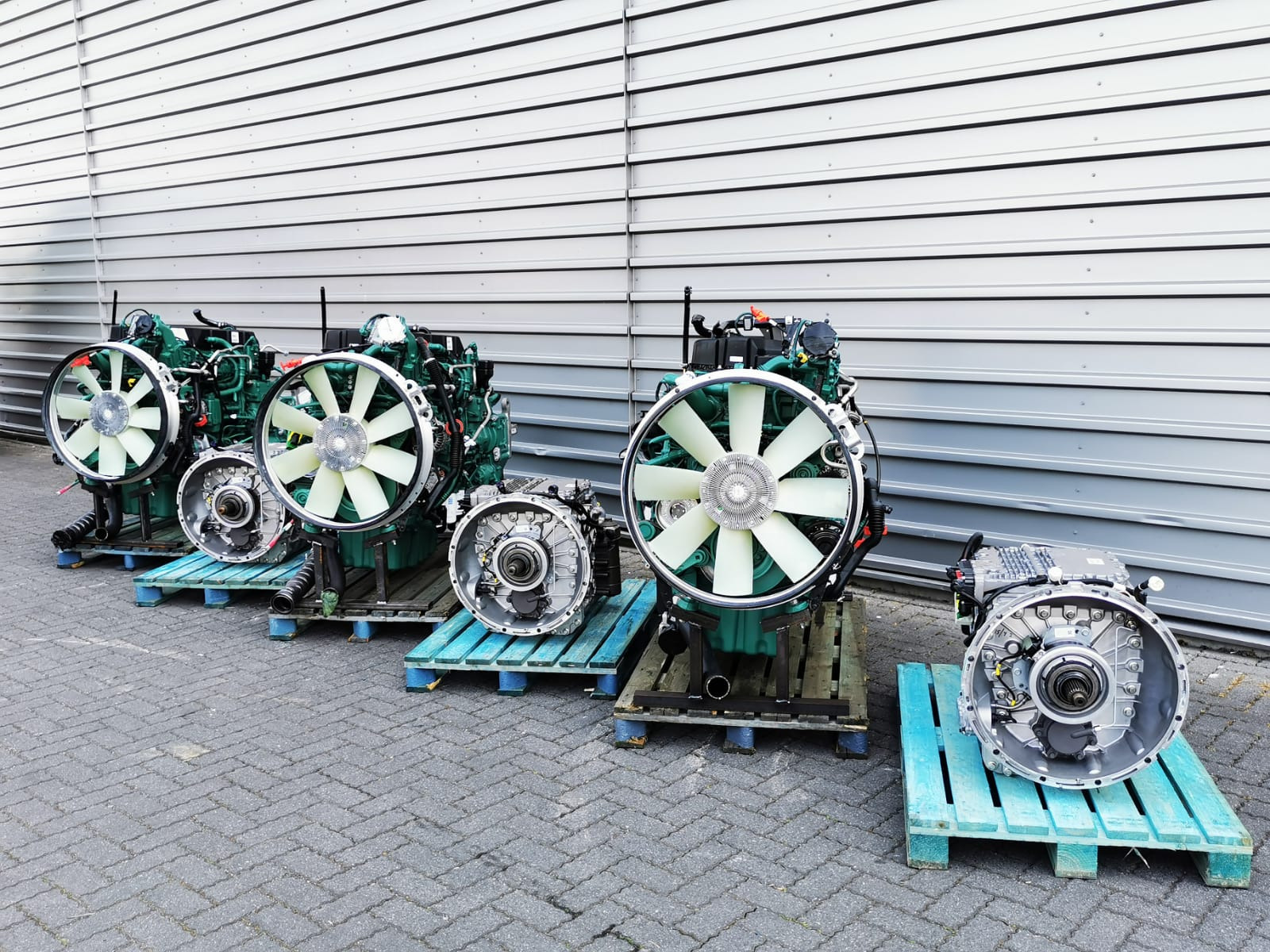 BAS PARTS & TYRES B.V. undefined: bilde 14