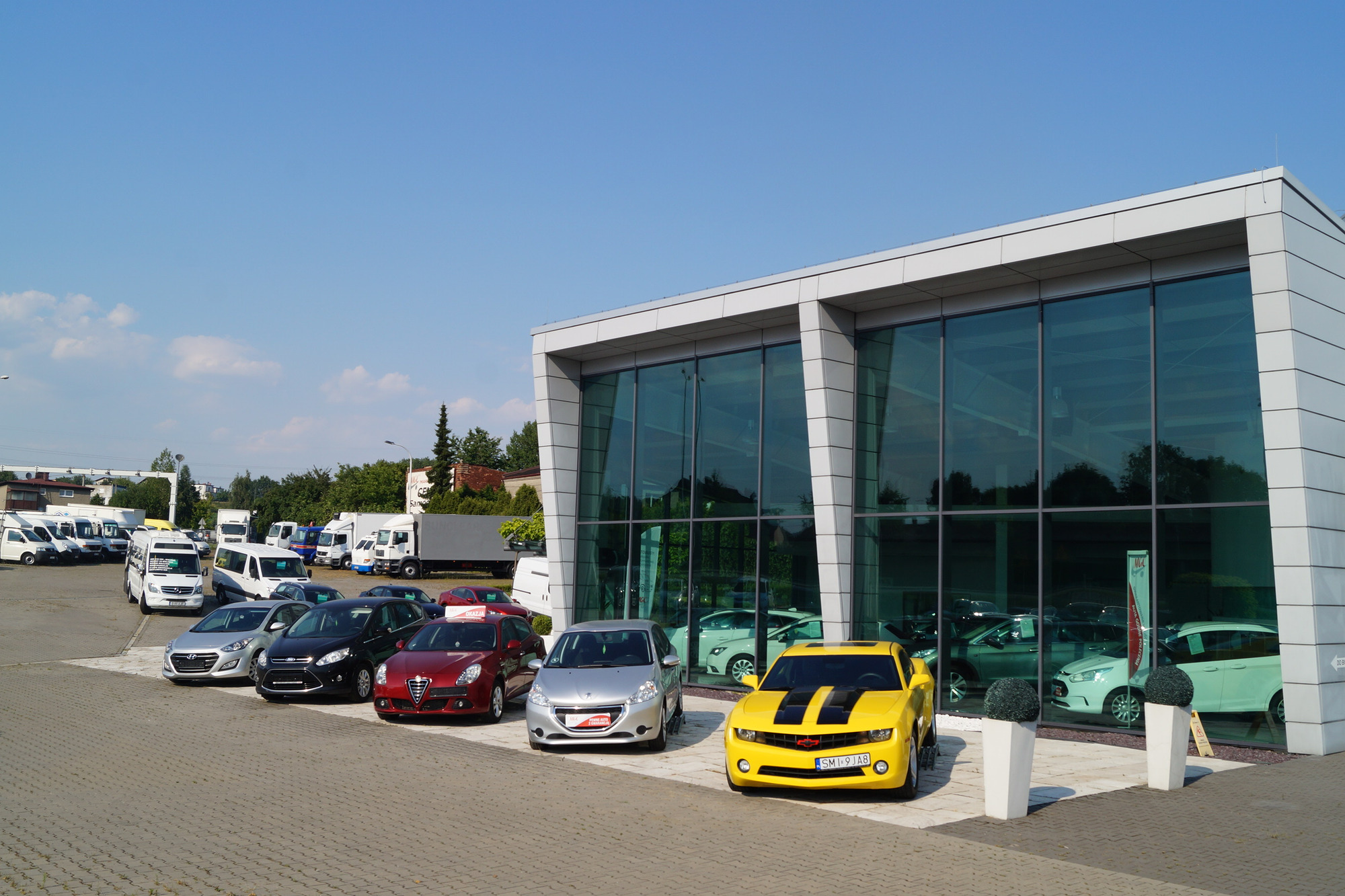 MGC CENTRUM SAMOCHODOW DOSTAWCZYCH - Utility-/ Spesiell maskiner MERCEDES-BENZ undefined: bilde 2