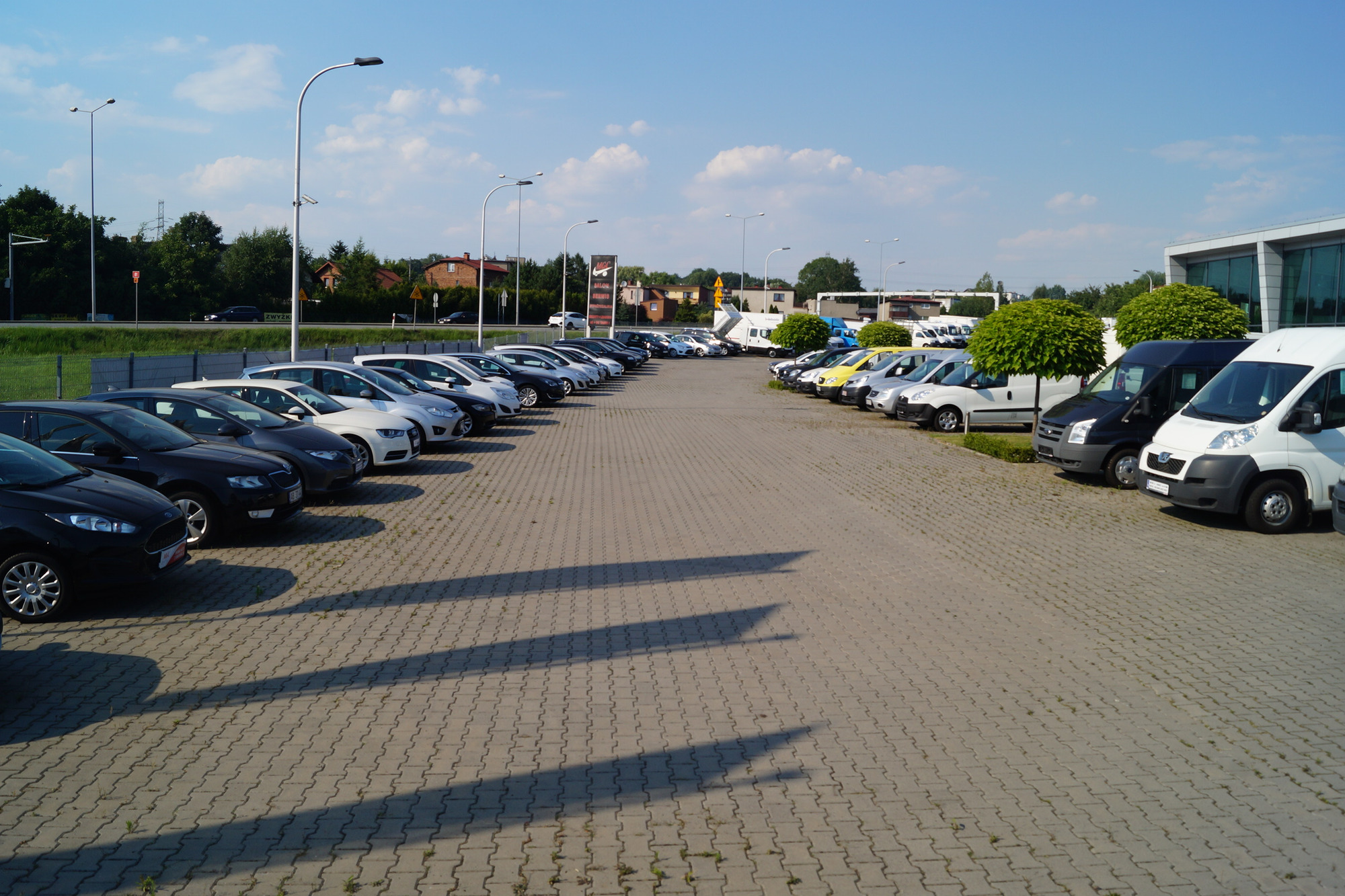 MGC CENTRUM SAMOCHODOW DOSTAWCZYCH - Utility-/ Spesiell maskiner MERCEDES-BENZ undefined: bilde 4