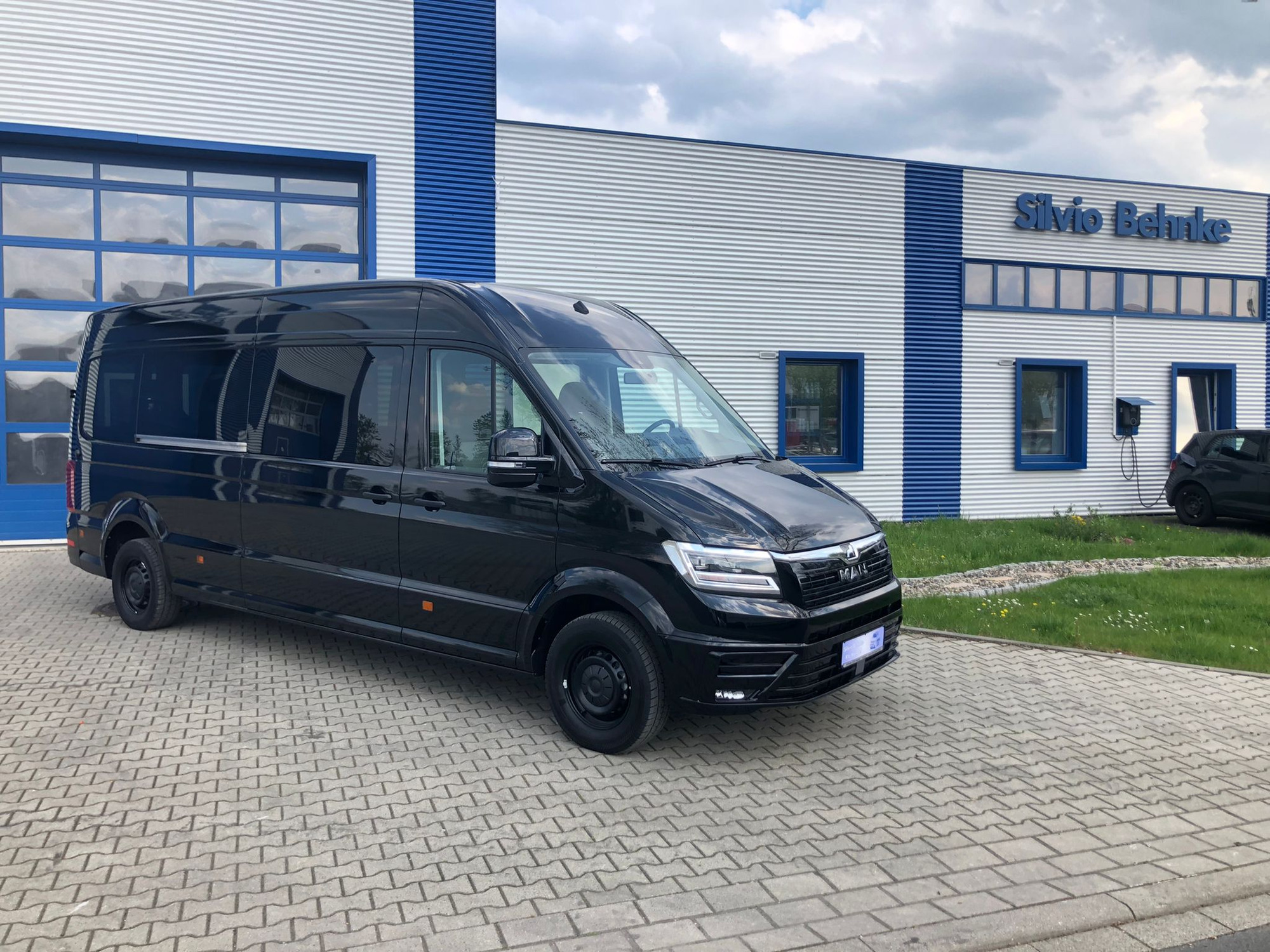 Silvio Behnke Kfz Handel und Vermietung GmbH undefined: bilde 6