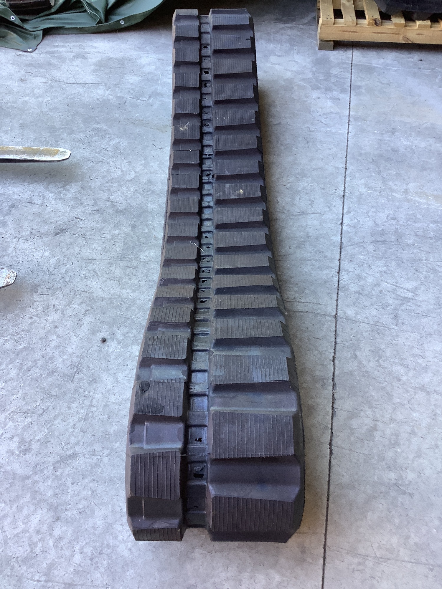 GLOBAL TRACK WAREHOUSE EUROPE GMBH undefined: bilde 9