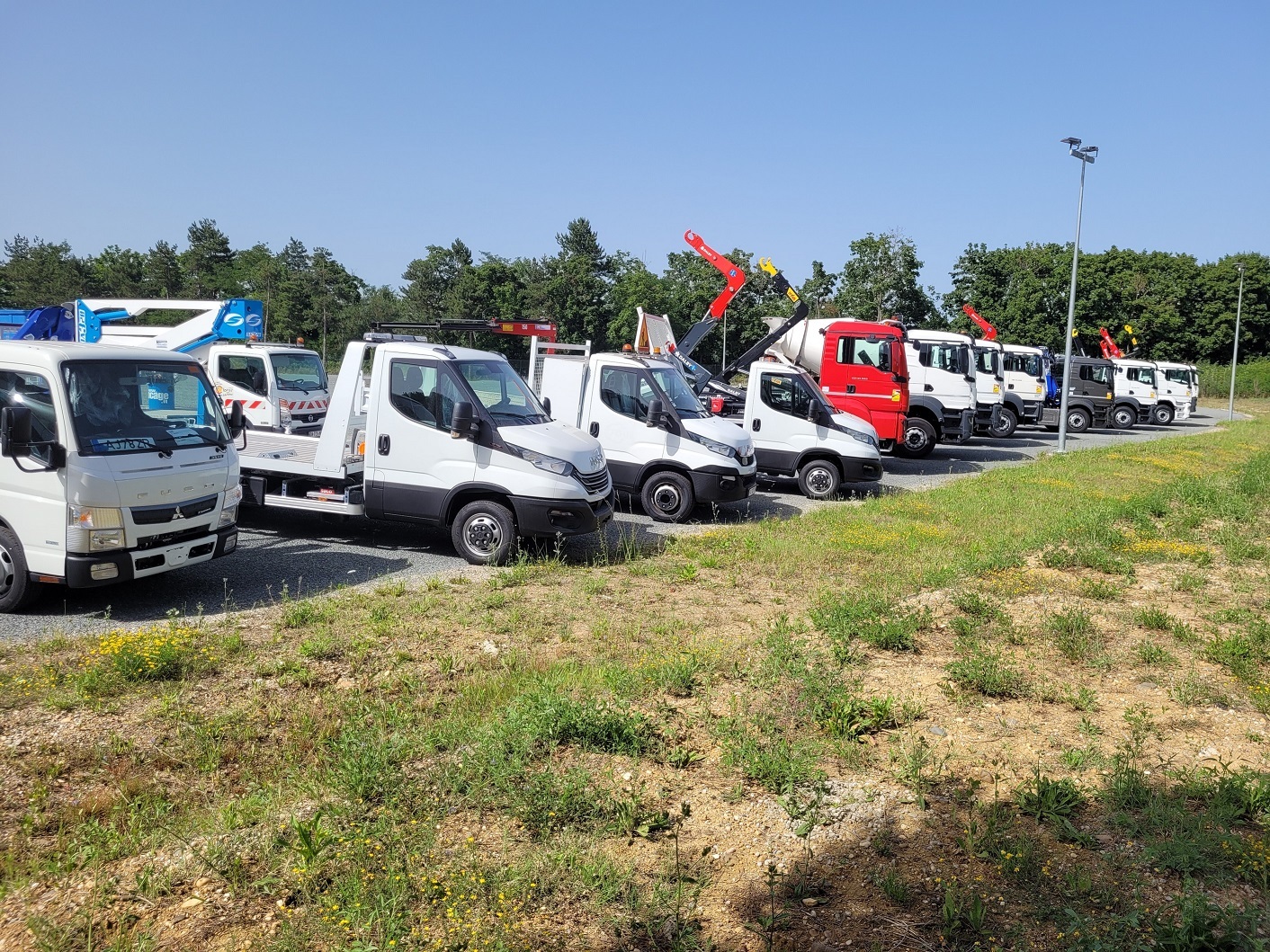 SARL AGVEHICULES undefined: bilde 2