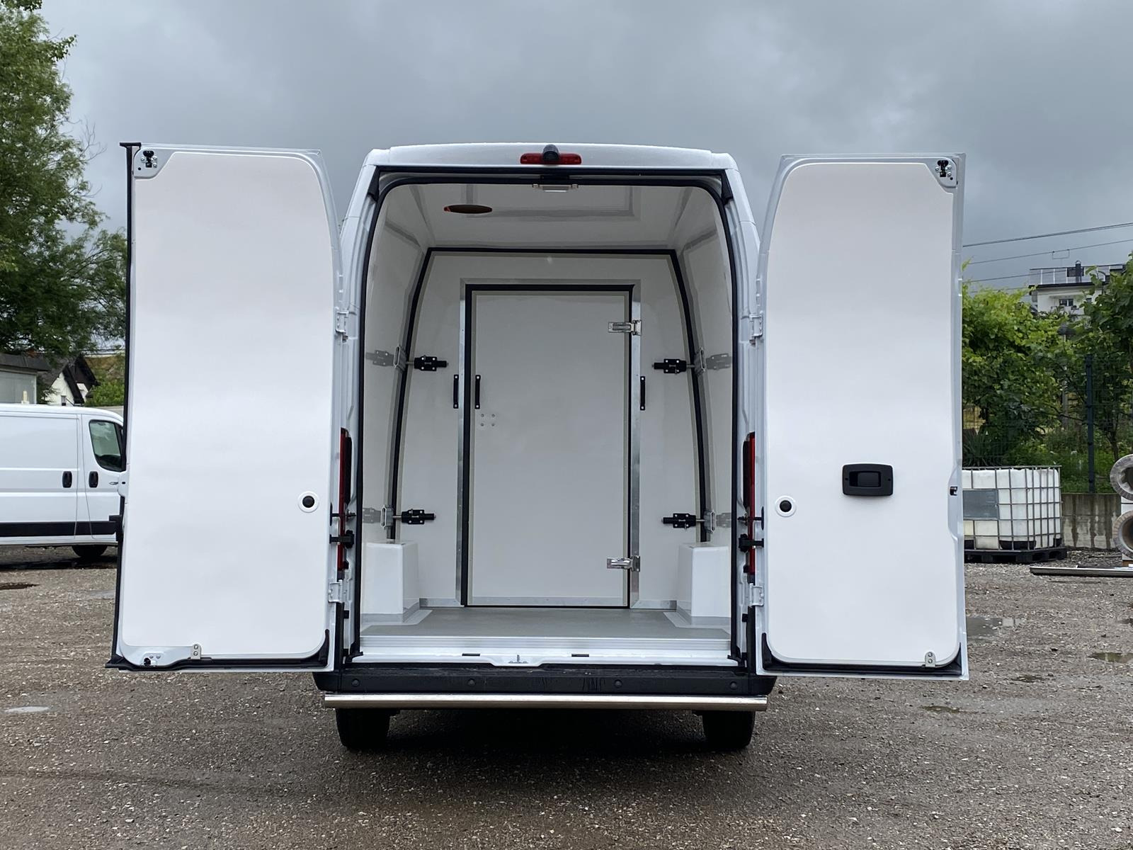 RINZ ROS d.o.o. (GmbH) - Varebiler undefined: bilde 24