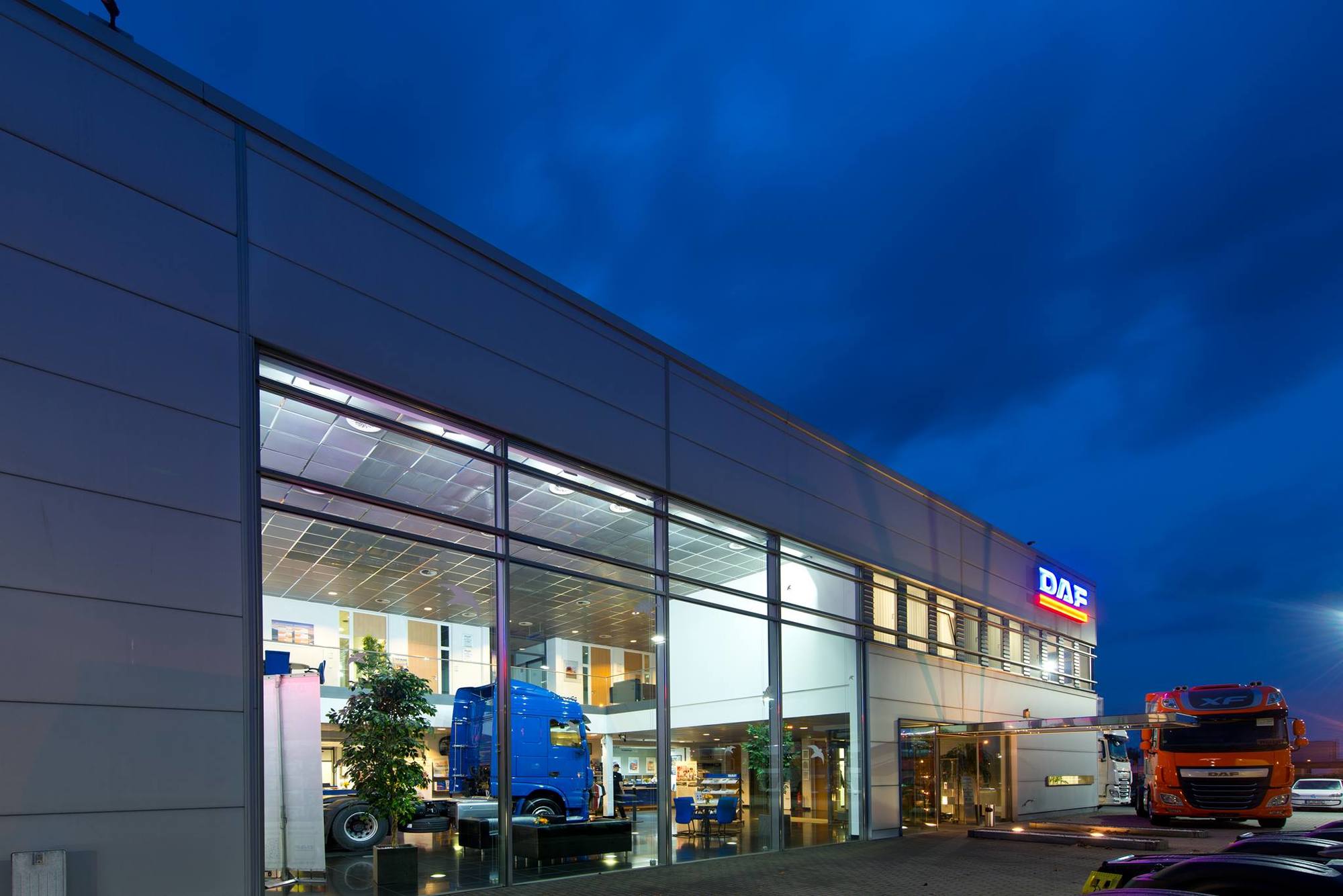 DAF Berlin GmbH - Trekkvogner DAF - År: 2017, girkasse: automat undefined: bilde 1