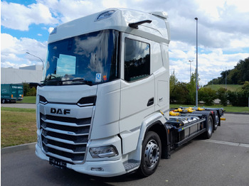 Container-transport/ Vekselflak lastebil DAF XF 480