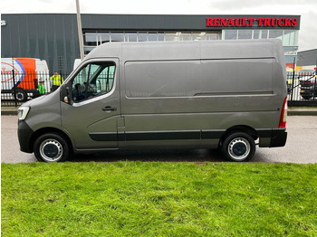 Interior photo 1: Kassebil Renault Master 150.35 L2 H2 2.3 Dci  Automaat, Nav, Airco