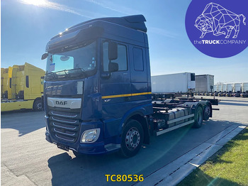 Container-transport/ Vekselflak lastebil DAF XF