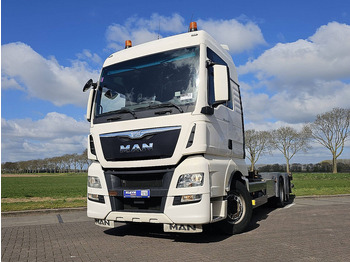 Container-transport/ Vekselflak lastebil MAN TGX 26.440