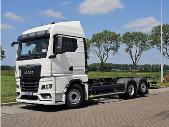 Container-transport/ Vekselflak lastebil MAN 26.470 TGX TG3 6X2-4 STEERAXLE: bilde 2