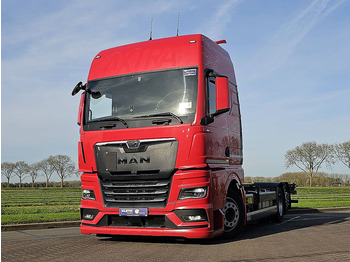 Container-transport/ Vekselflak lastebil MAN TGX 26.510