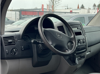 Interior photo 1: Leie Mercedes-Benz Sprinter 316 CDI 4x4 6-Sitzer Doka 2,2m Schild Mercedes-Benz Sprinter 316 CDI 4x4 6-Sitzer Doka 2,2m Schild