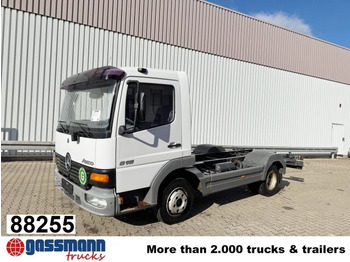 Chassis lastebil MERCEDES-BENZ Atego 815