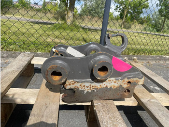 Hydraulisk saks for Bygg og anlegg SMP S30 | HALF-AUTO QUICK COUPLER | SNELWISSEL | VOLVO EC18: bilde 2