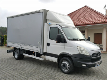 Varebil med kapell IVECO Daily 70c18