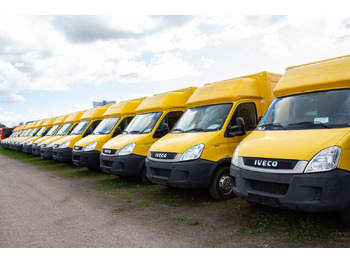Varebil med skap IVECO Daily 35s11