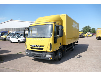 Varebil med skap IVECO