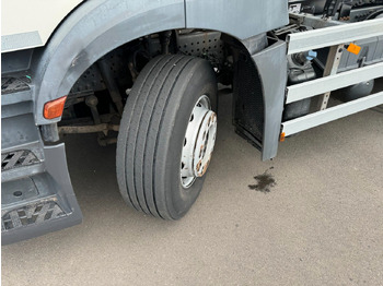 Leie Mercedes-Benz Antos 2533  6x2 Faun Rotopress 520 / Euro 6 Mercedes-Benz Antos 2533  6x2 Faun Rotopress 520 / Euro 6 Mercedes-Benz Antos 2533  6x2 Faun Rotopress 520 / Euro 6 Mercedes-Benz Antos 2533  6x2 Faun Rotopress 520 / Euro 6: bilde 2