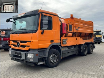 Vakuum lastebil MERCEDES-BENZ Actros 2546