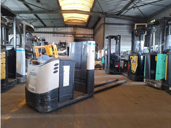 Plukketruck Crown GPC3055-2.0: bilde 2 Plukketruck Crown GPC3055-2.0: bilde 2