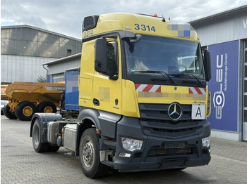 Trekkvogn MERCEDES-BENZ Actros 1846