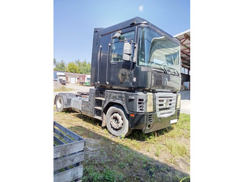 Trekkvogn RENAULT Magnum 440