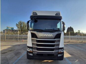 Trekkvogn SCANIA R 450