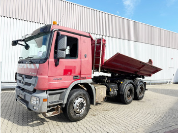 Tippbil MERCEDES-BENZ Actros 2646