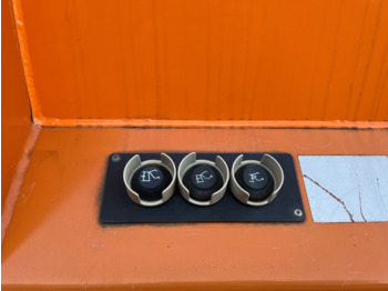 Leie Mercedes-Benz Econic 2629 LL 6x2/4 NLA Econic 2629 LL 6x2/4 NLA, EEV, Lenkachse, HS Schörling Mercedes-Benz Econic 2629 LL 6x2/4 NLA Econic 2629 LL 6x2/4 NLA, EEV, Lenkachse, HS Schörling: bilde 4 Leie Mercedes-Benz Econic 2629 LL 6x2/4 NLA Econic 2629 LL 6x2/4 NLA, EEV, Lenkachse, HS Schörling Mercedes-Benz Econic 2629 LL 6x2/4 NLA Econic 2629 LL 6x2/4 NLA, EEV, Lenkachse, HS Schörling: bilde 4