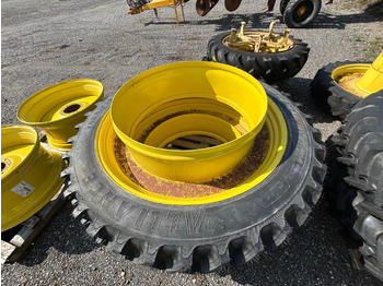 Dekk og felger ALLIANCE