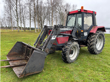 Traktor CASE IH 745XL
