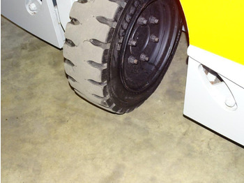 4-veis truck Hubtex DQ45-G - TRIPLEX: bilde 2