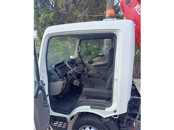 Billift Nissan NT400: bilde 3 Billift Nissan NT400: bilde 3