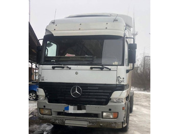 Trekkvogn MERCEDES-BENZ Actros 1835