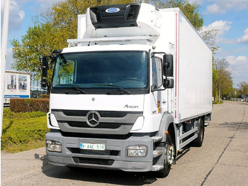 Lastebil med kjøl MERCEDES-BENZ Axor 1829