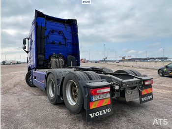 Trekkvogn Newly inspected tractor unit VOLVO FH 62 TT - VIDEO: bilde 4 Trekkvogn Newly inspected tractor unit VOLVO FH 62 TT - VIDEO: bilde 4